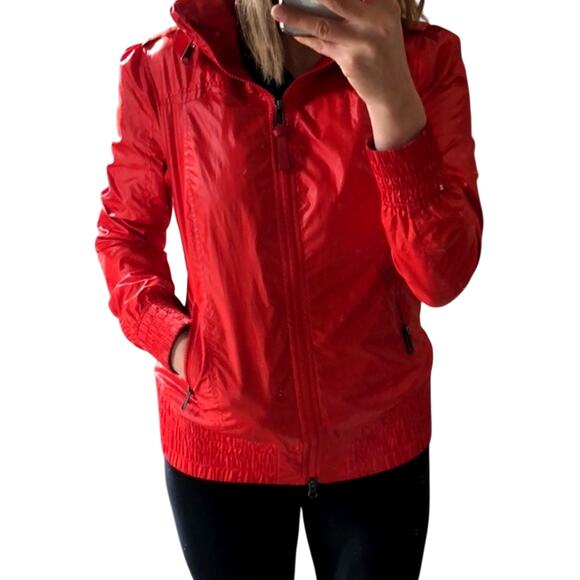NEW! Mackage Womans S Perla Rain Jacket $750 Waterproof Coat Hidden Hood Red - Picture 3 of 13
